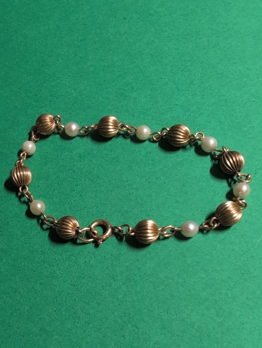 Gold-Tone Beaded Bracelet with White Pearls